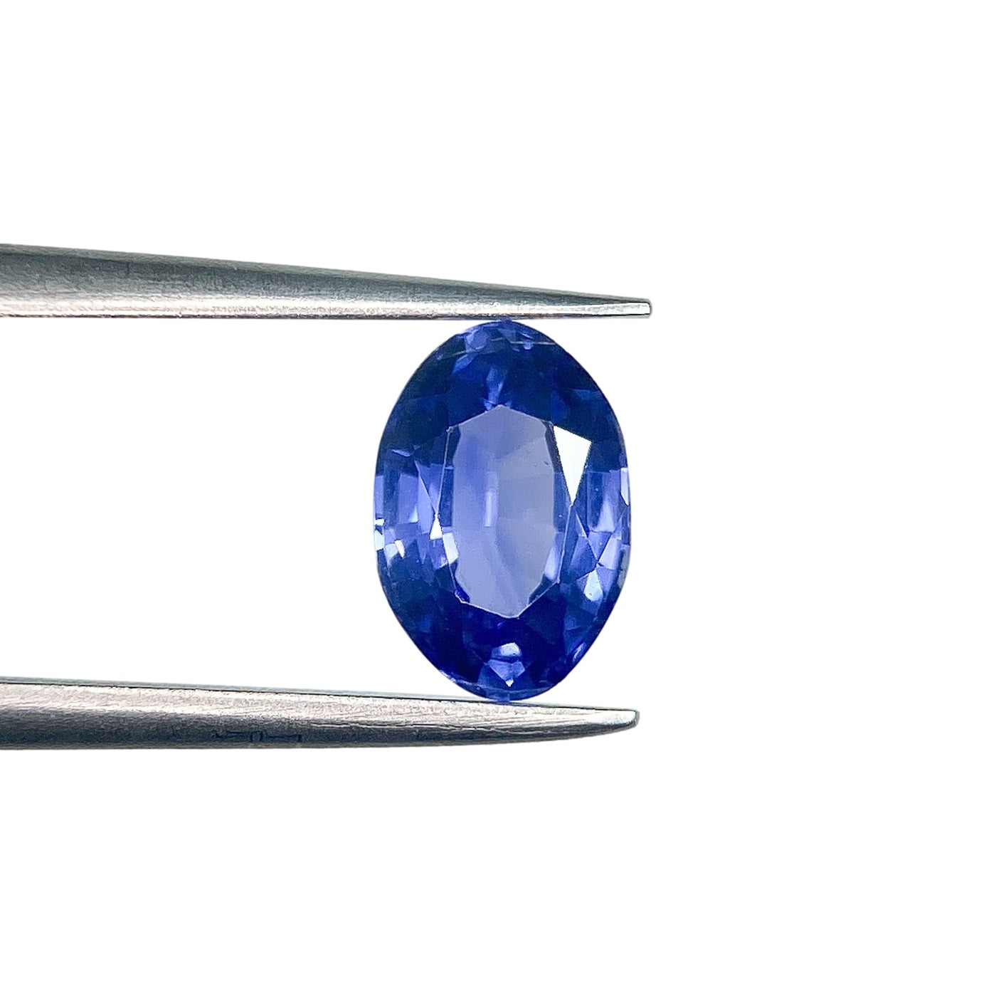 1.37ct | Brilliant Cut Oval Shape Blue Sapphire-Modern Rustic Diamond