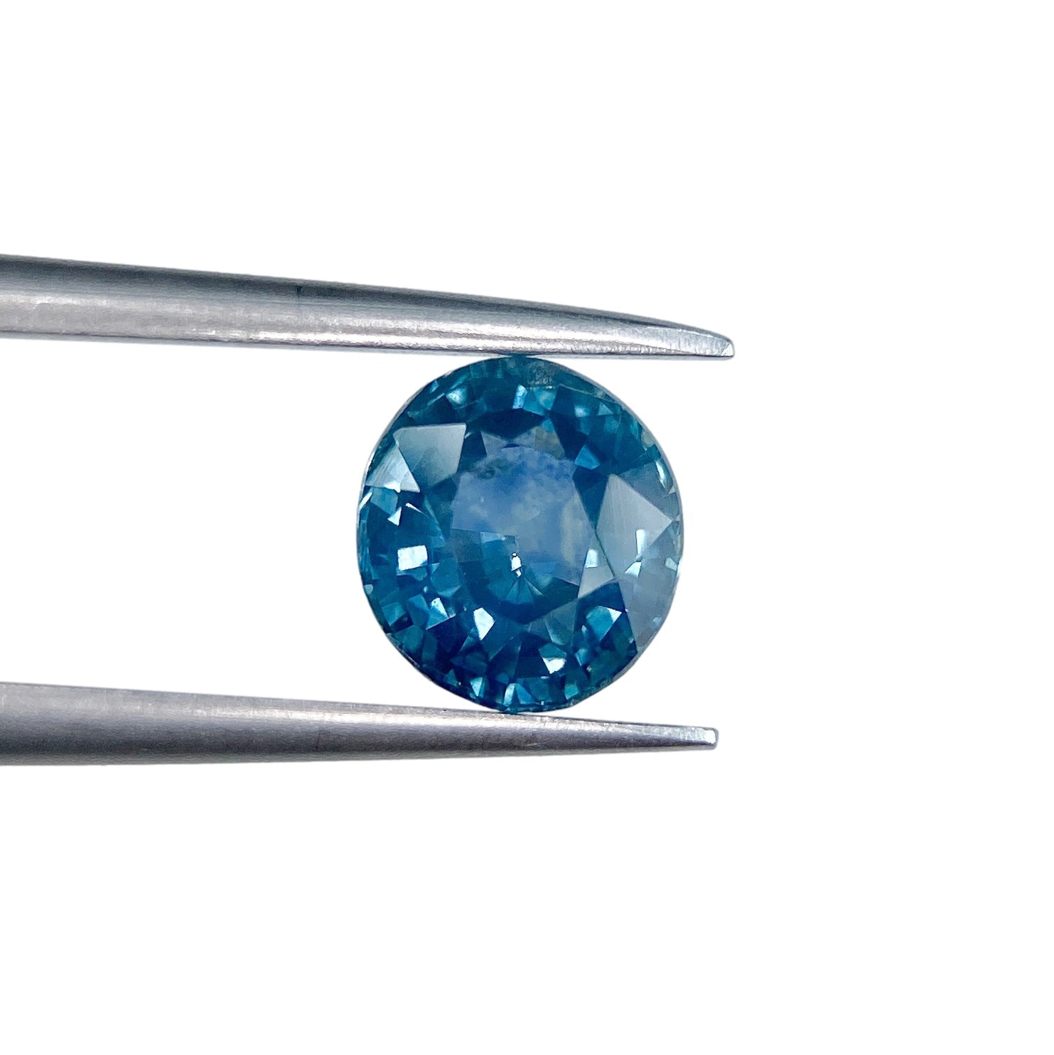 1.40ct | Brilliant Cut Oval Shape Blue Montana Sapphire-Modern Rustic Diamond