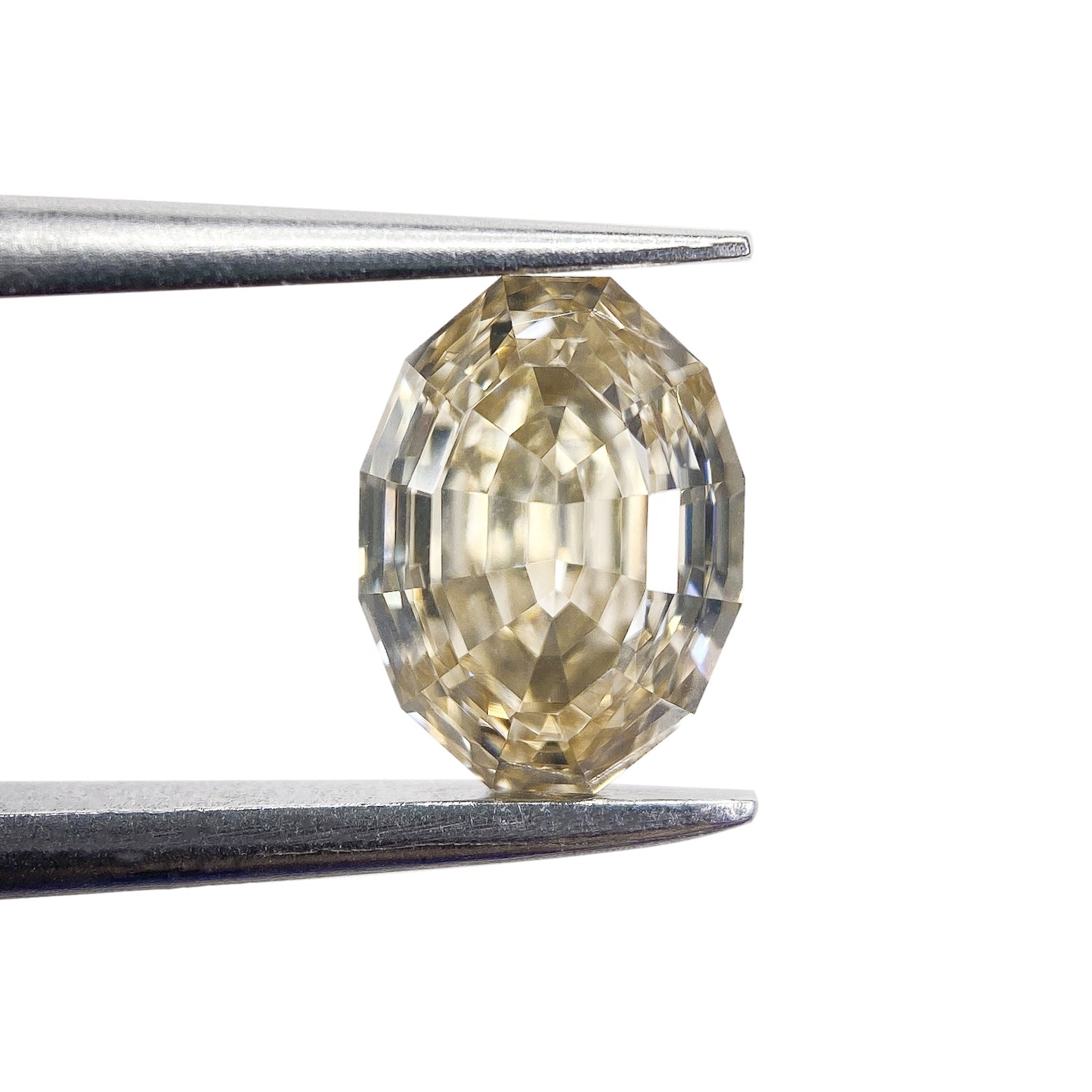 1.27ct | Champagne VVS Oval Shape Step Cut Diamond - Modern Rustic Diamond