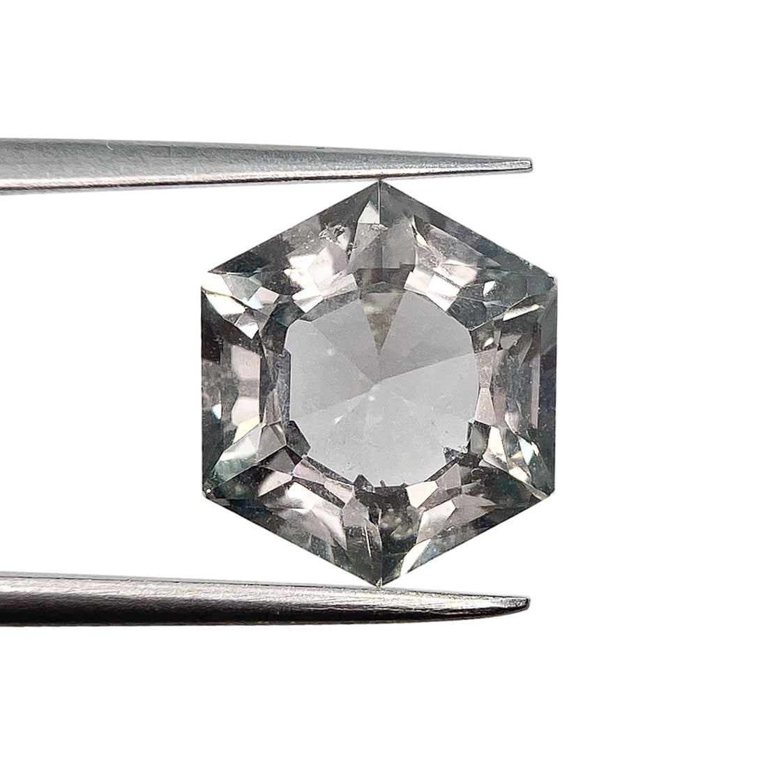 6.12ct | Brilliant Cut Hexagon Shape Gray Sapphire-Modern Rustic Diamond