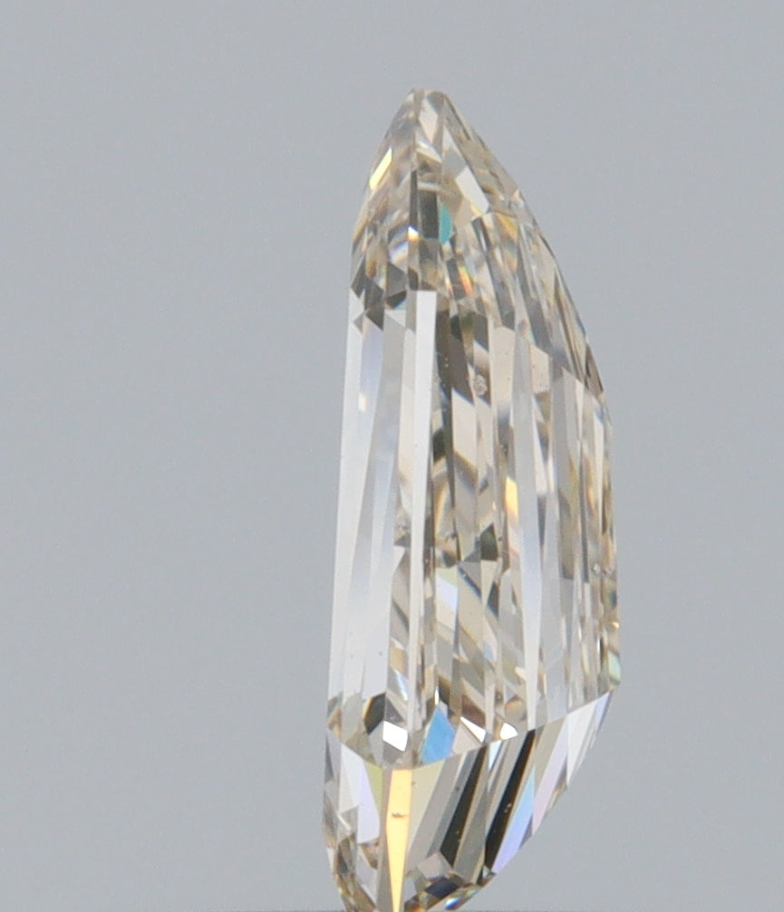 0.72ct | Champagne VVS Kite Shape Step Cut Diamond - Modern Rustic Diamond