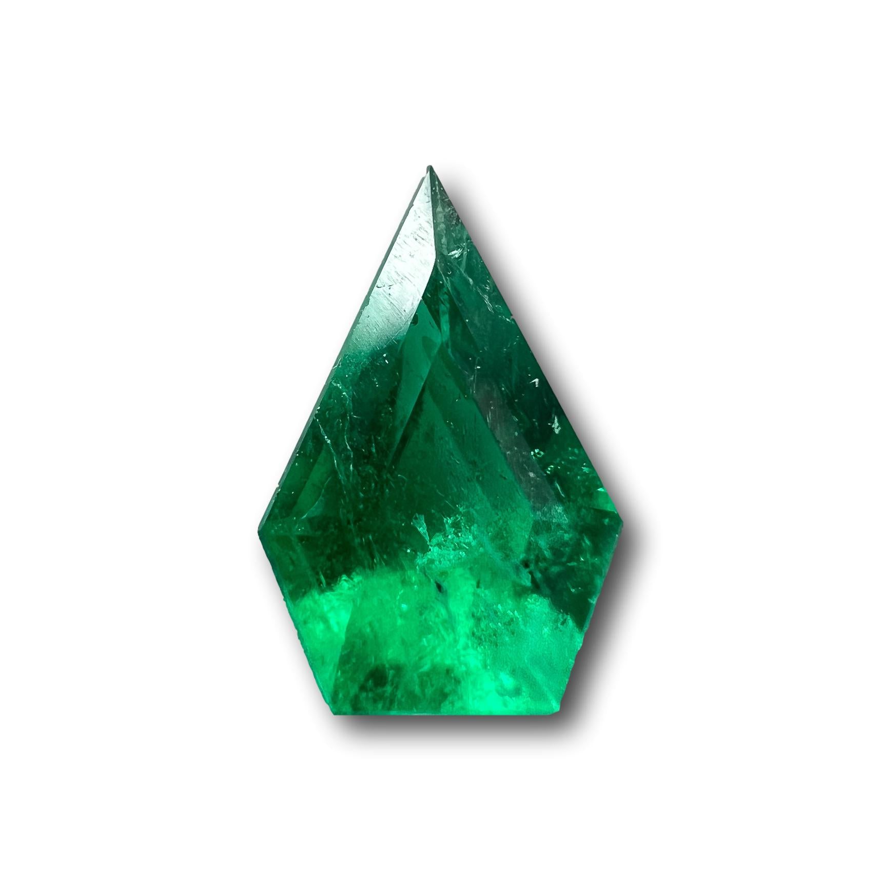 0.56ct | Step Cut Shield Shape Muzo Origin Emerald